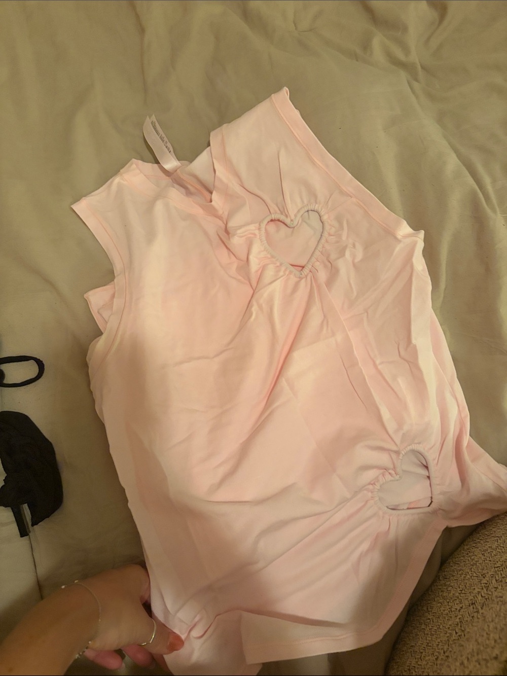 SKIMS Valentine’s collection Women's Yoga Set - Picture 4 of 4